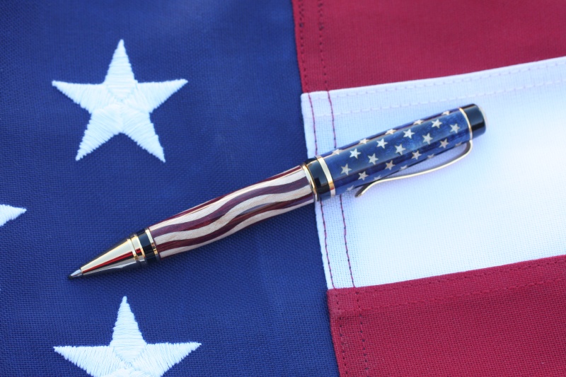 Stars and Strip Wood Enlay Cigar Pen