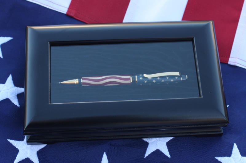 Stars and Strip Wood Enlay Cigar Pen /w Case